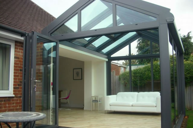 Glass box extension