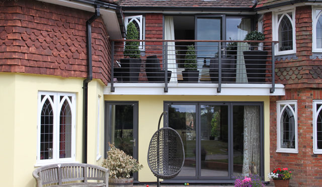 03-Solarlux SL60e Bi-fold Doors Windlesham