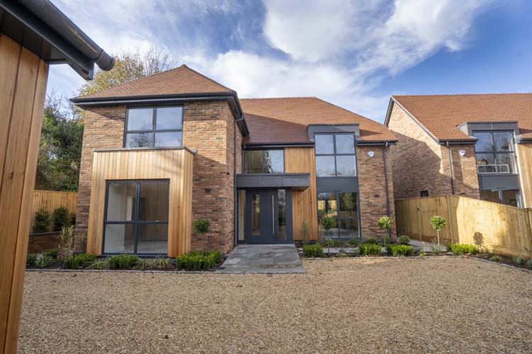 TWO NEW BUILDS FOR LUXURY PROPERTY DEVELOPER, READING