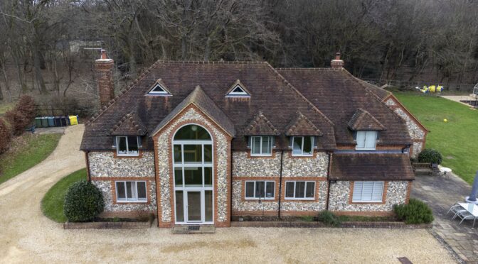 Bespoke curtain wall glazing for triple height entrance with Smart Heritage 47 windows, Watlington, Oxfordshire