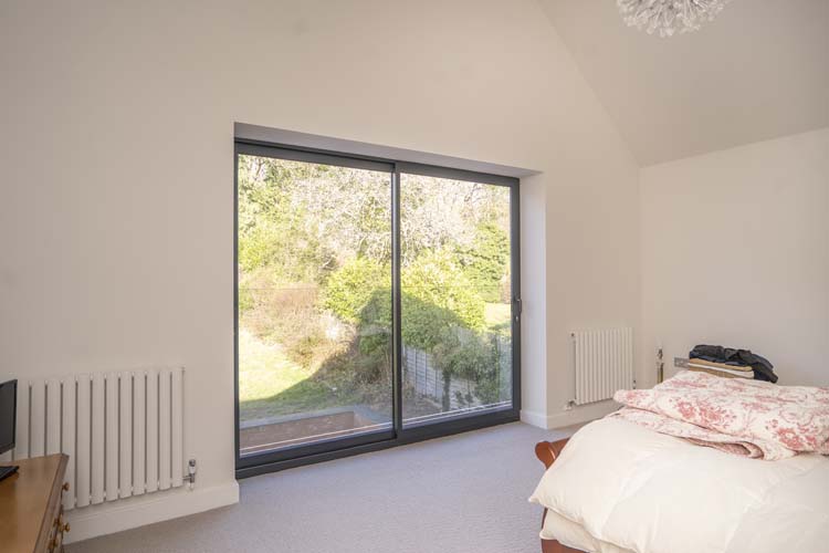 Frameless Sliding Doors for Modern New Build Home, Farnham