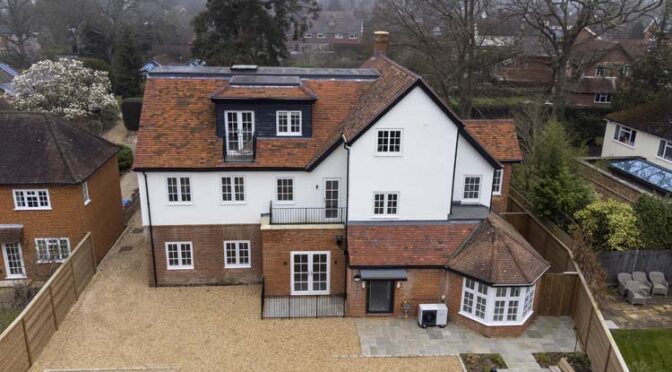 energy efficient uPVC casement windows reducing heat loss in apartments