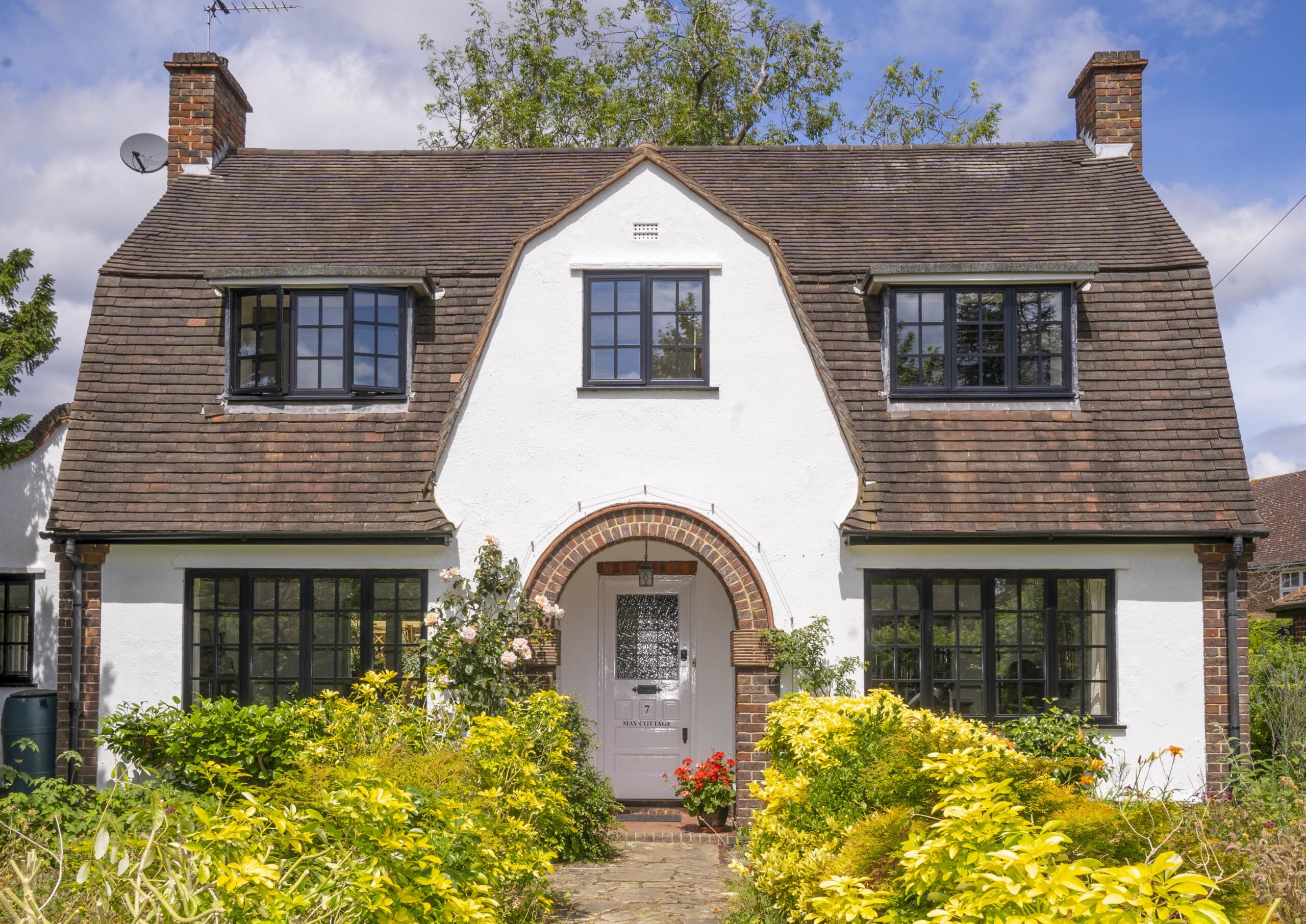 Noise Reduction Heritage Windows for a Charming Cottage, Walton-On-Thames