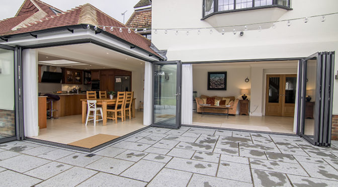 Solarlux SL 60e Bifolding Doors, Harpenden, Hertfordshire